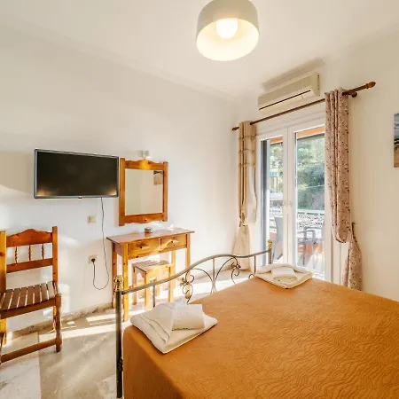 Pandora's Corfu アギオス・ゴルディオス