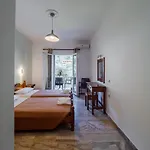 Pandora's Corfu * Agios Gordios (Corfu)
