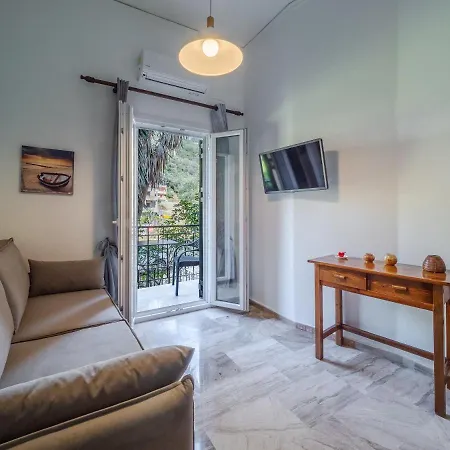 Pandora's Corfu * Agios Gordios (Corfu)